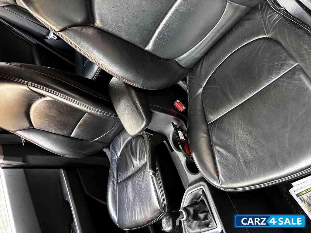 Phantom Black Hyundai Creta SX plus petrol MT