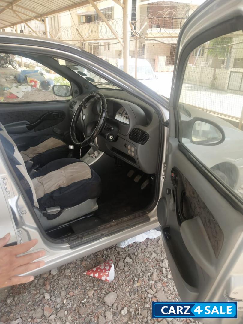 Silver Tata  Indigo glx