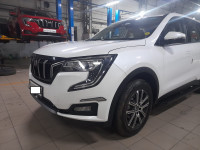 Mahindra XUV700 AX7