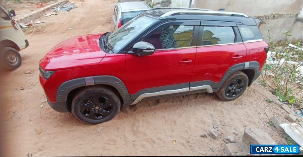 Maruti Suzuki Vitara Brezza AT ZXI Dual Tone Hybrid