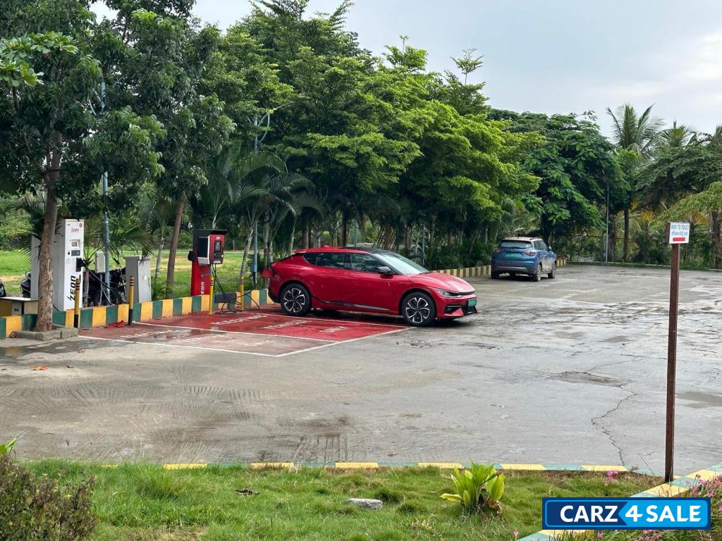 Runway Red Kia EV6 AWD GT Line