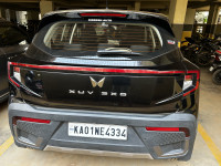 Mahindra XUV 3XO AX5 2025 Model