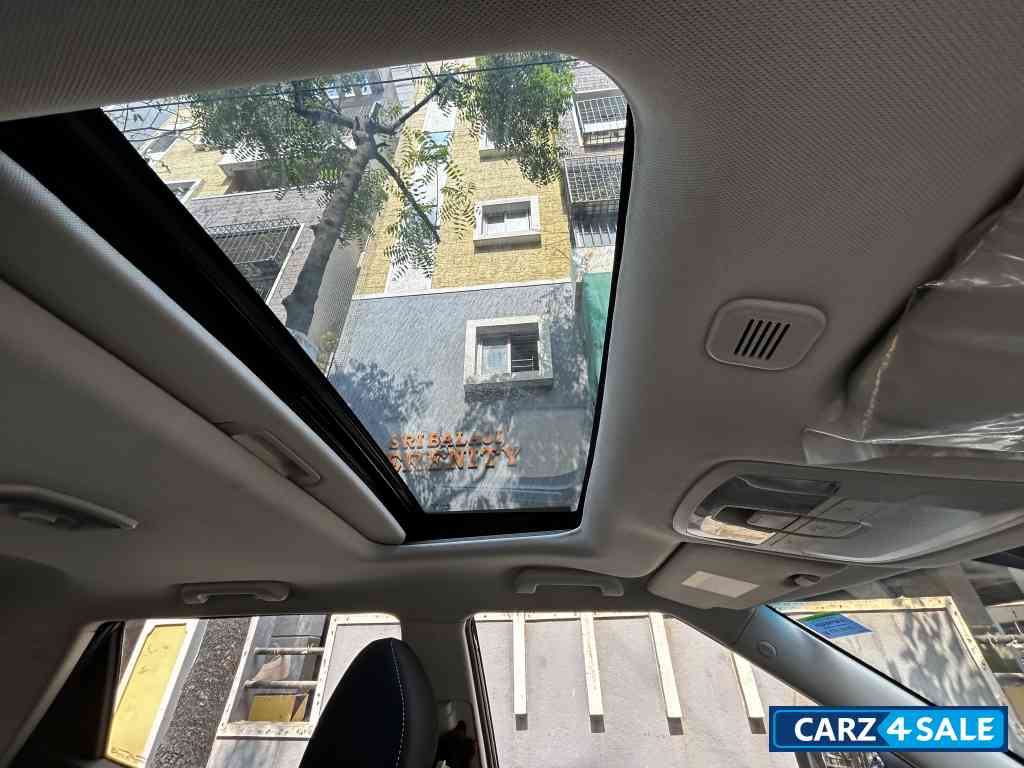 Stealth Black Mahindra XUV 3XO AX5