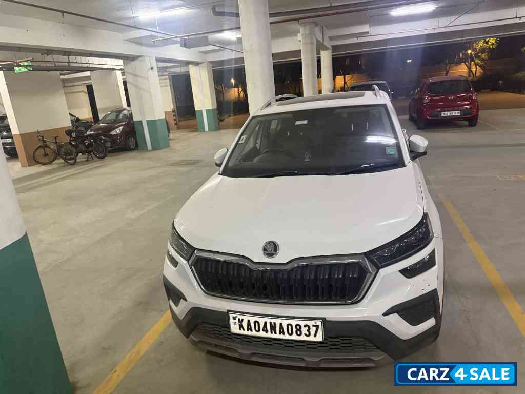 Skoda Kushaq 1.5 style MT