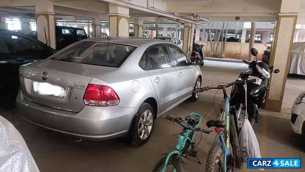 Reflex Silver Volkswagen Vento Trendline Diesel