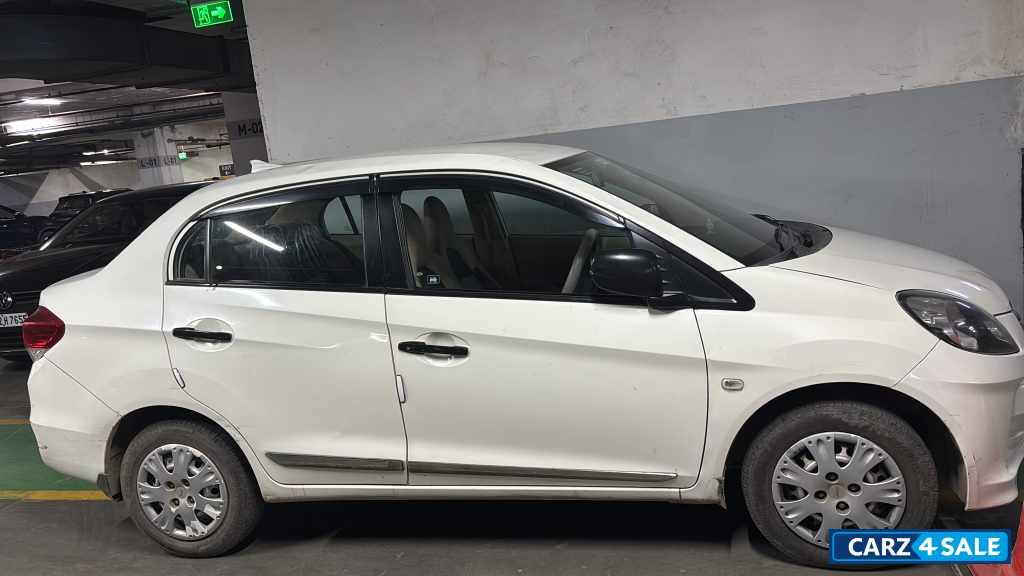 Honda Amaze Emt v tech