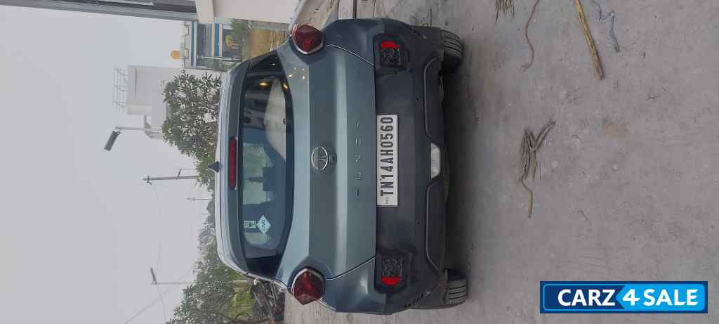 Tata Punch Accomplish