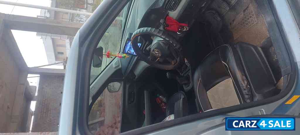 Tata Punch Accomplish