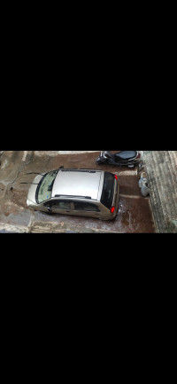 Golden Chevrolet Spark LS1.0