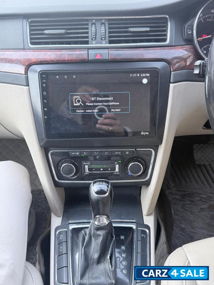 Skoda Superb Superb Elegance AT 1.8 TSI