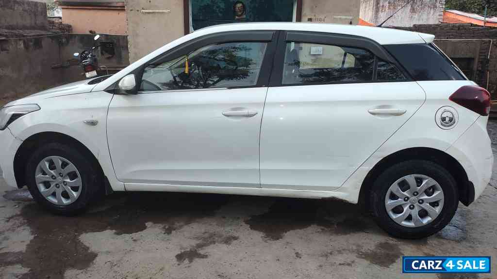 Hyundai Elite i20 Megna