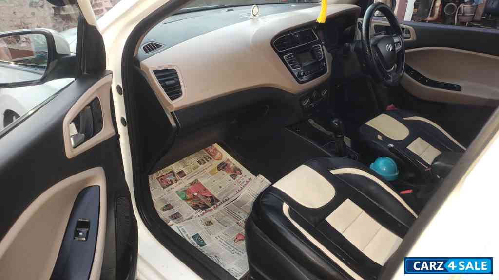 Hyundai Elite i20 Megna