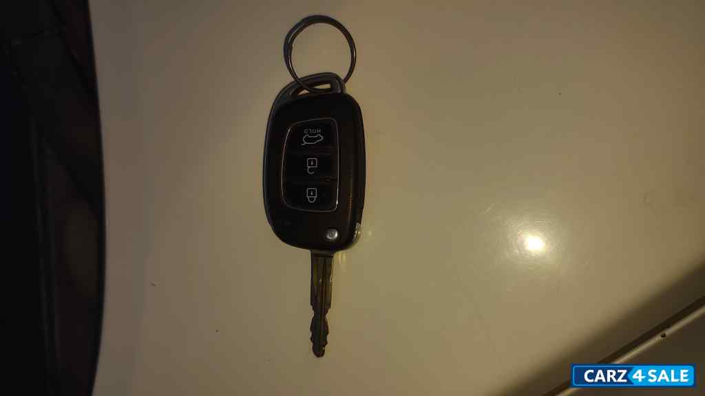 Hyundai Elite i20 Megna