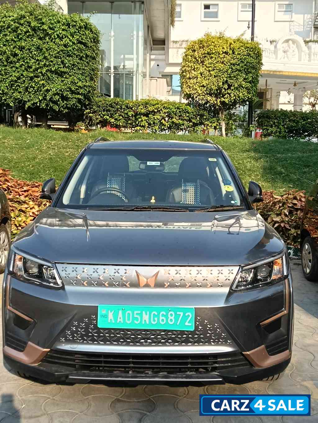 Grey Mahindra XUV400 EL