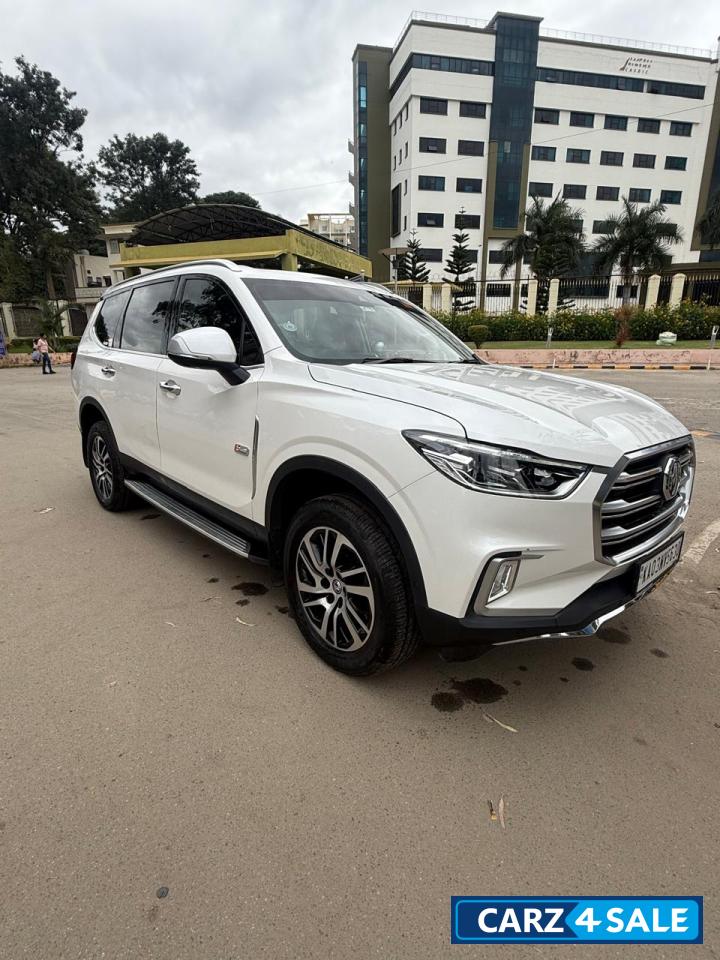 MG Gloster Savvy Twin Turbo 7 Seater Diesel