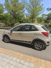 Ford Freestyle Titanium 2018 Model