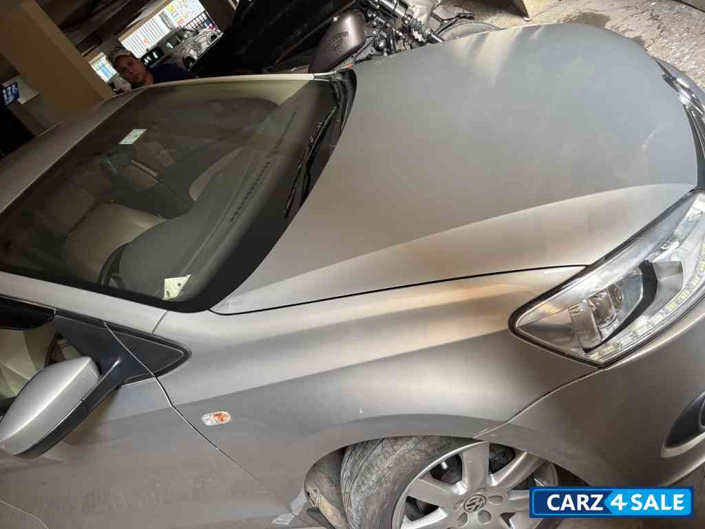 Volkswagen Vento Highline