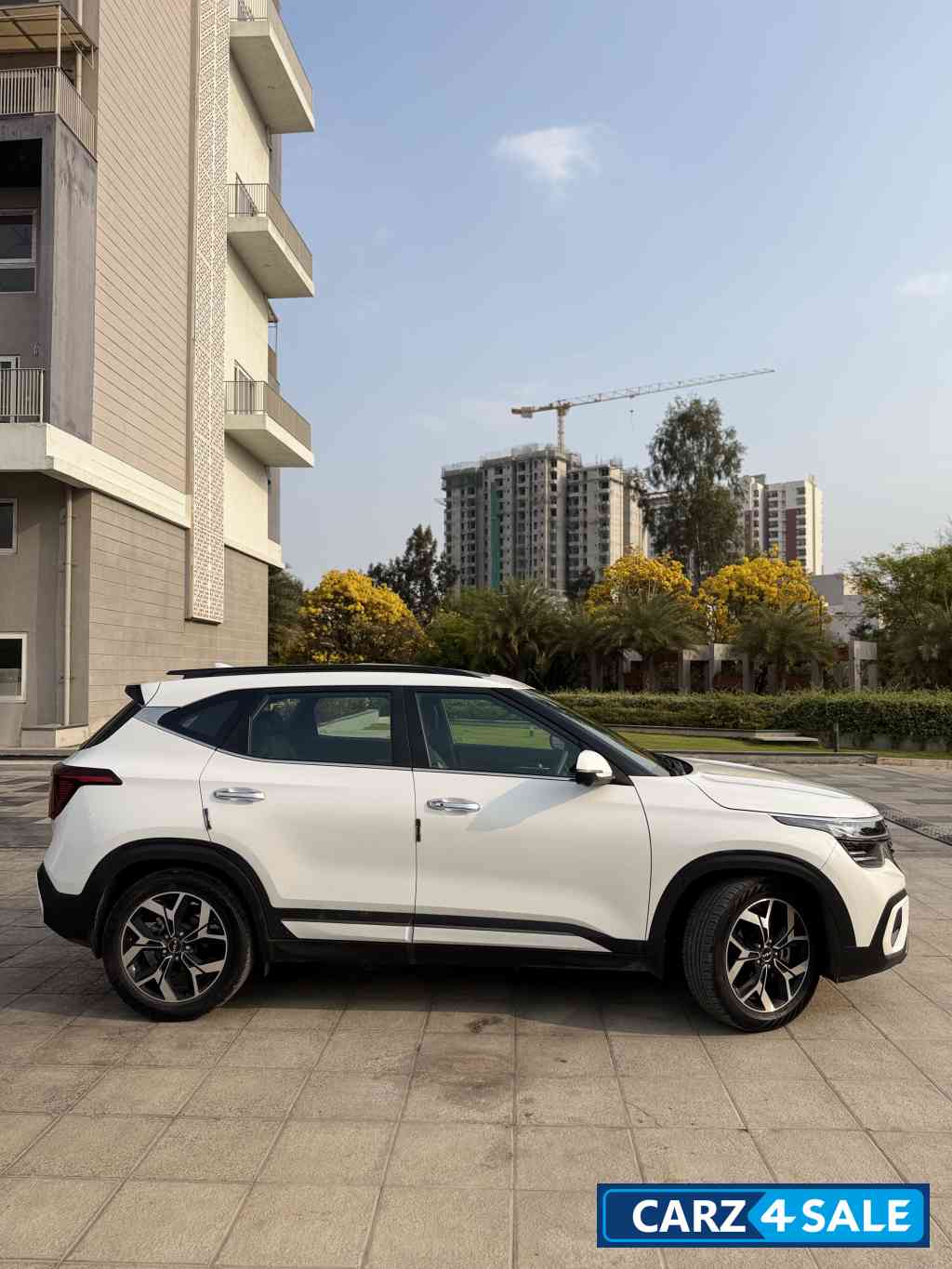 Glacier White Kia Seltos GTX PLUS 1.5 TURBO 7 DCT