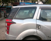 Mahindra XUV 500 2014