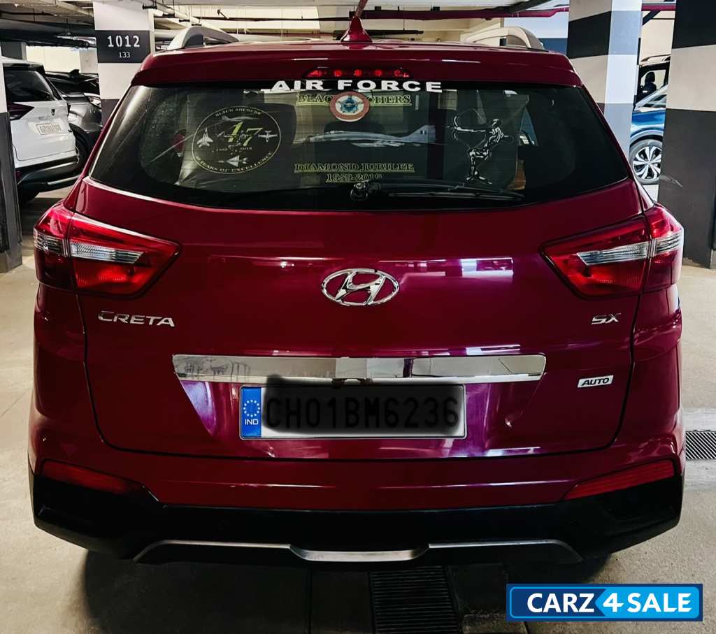 Red Hyundai Creta VT VT SX PLUS AT Red Hyundai Creta VT VT SX PLUS AT