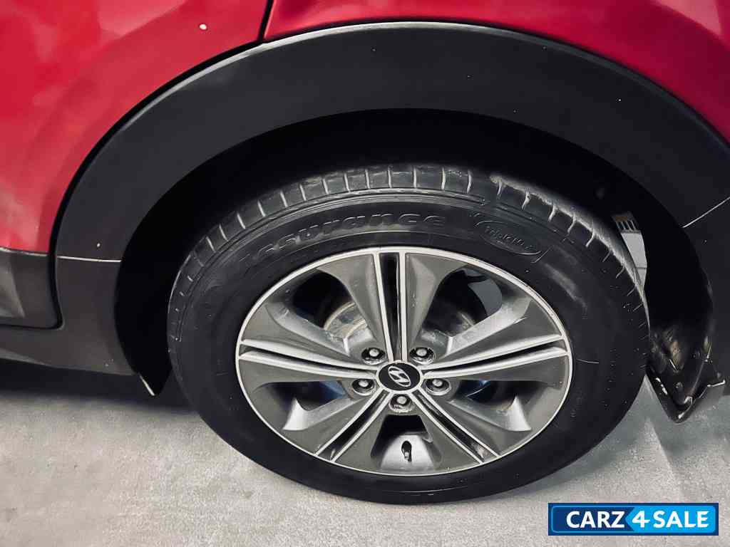 Red Hyundai Creta VT VT SX PLUS AT Red Hyundai Creta VT VT SX PLUS AT