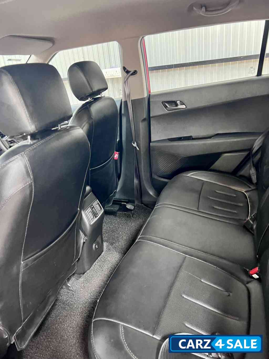 Red Hyundai Creta VT VT SX PLUS AT Red Hyundai Creta VT VT SX PLUS AT