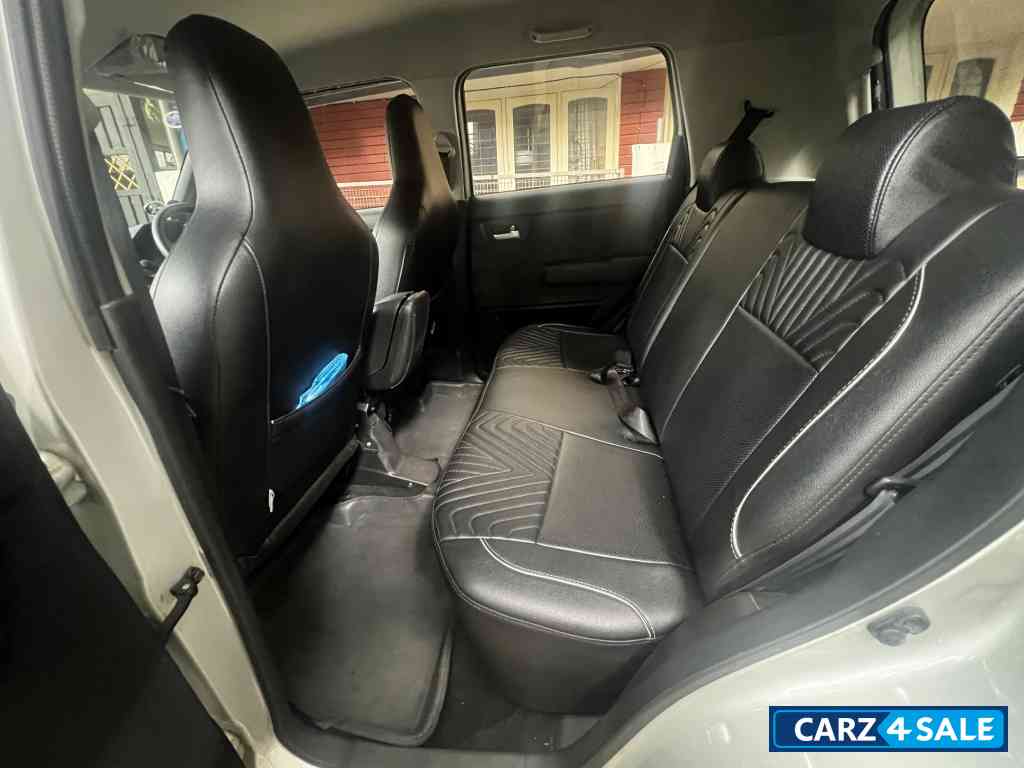 Maruti Suzuki Wagon R 1.2 VXI (O) AMT