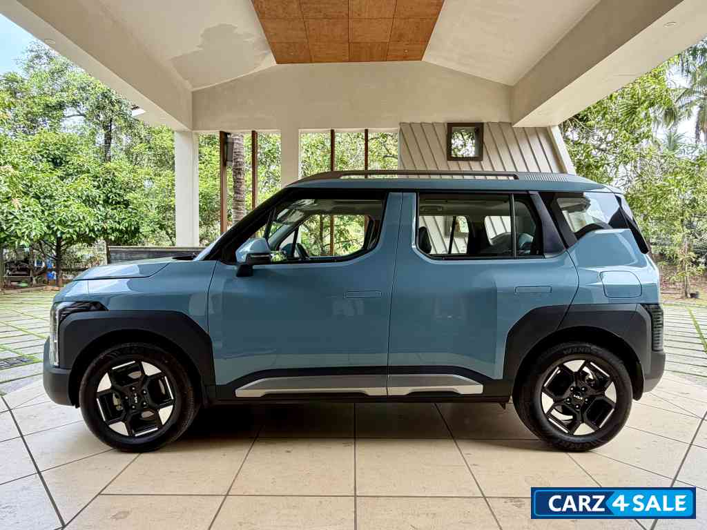 Kia Syros HTK Plus Petrol 7DCT Automatic Kia Syros HTK Plus Petrol 7DCT Automatic