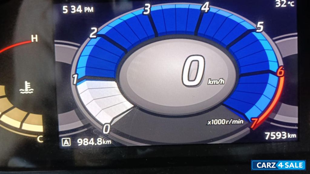 Nissan Magnite XV Permium Turbo