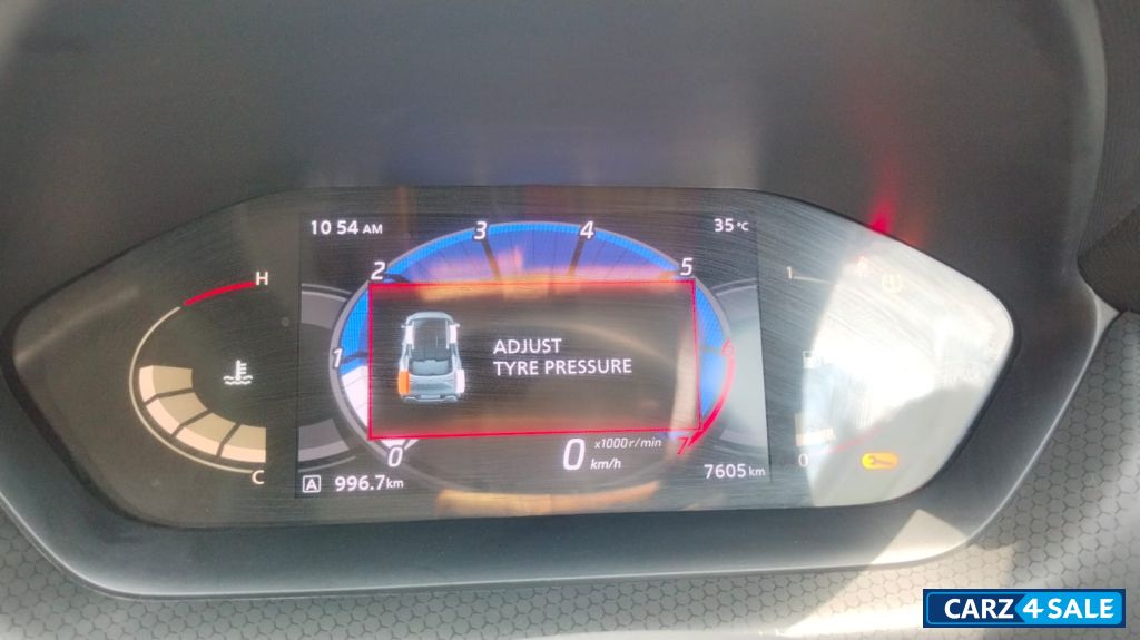 Nissan Magnite XV Permium Turbo