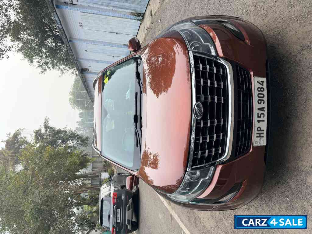 Mystic Copper Mahindra XUV 500 W11 AT (O)