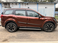 Mystic Copper Mahindra XUV 500 W11 AT (O)