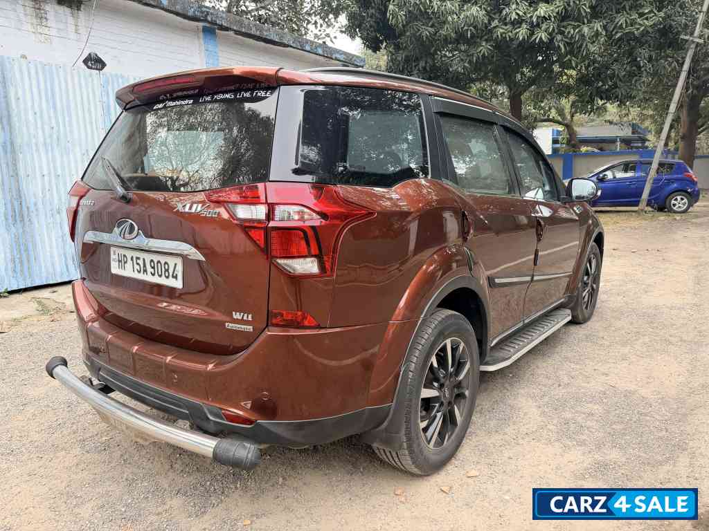 Mystic Copper Mahindra XUV 500 W11 AT (O)