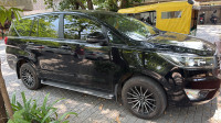 Toyota Innova Crysta gx mt