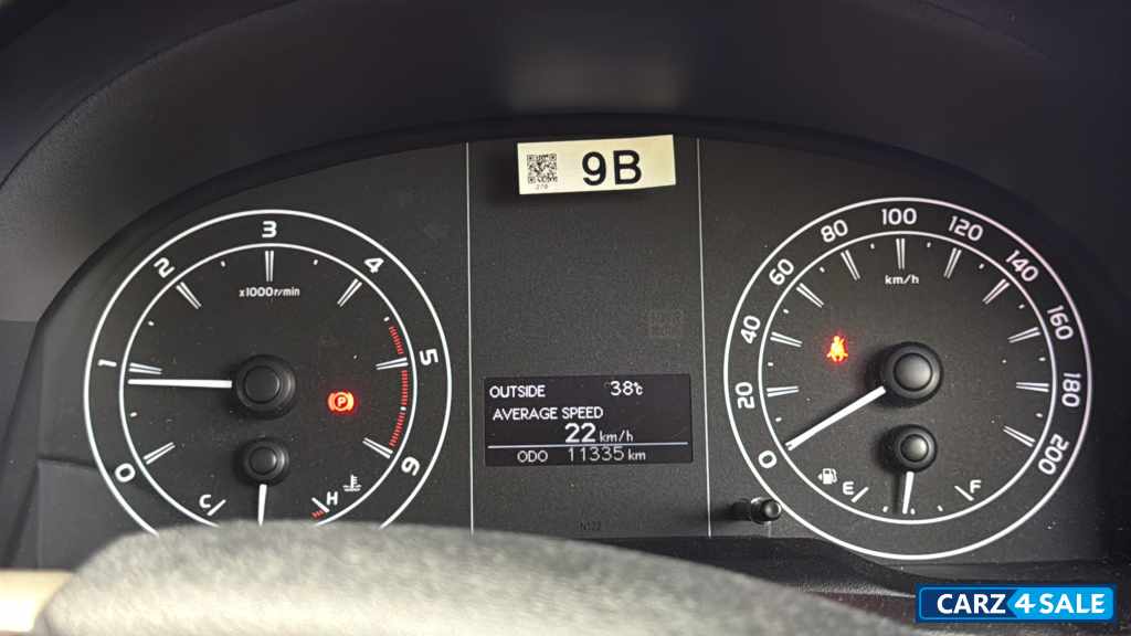 Toyota Innova Crysta gx mt