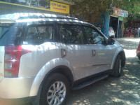 Silver Mahindra  XUV 500 R FWD W10