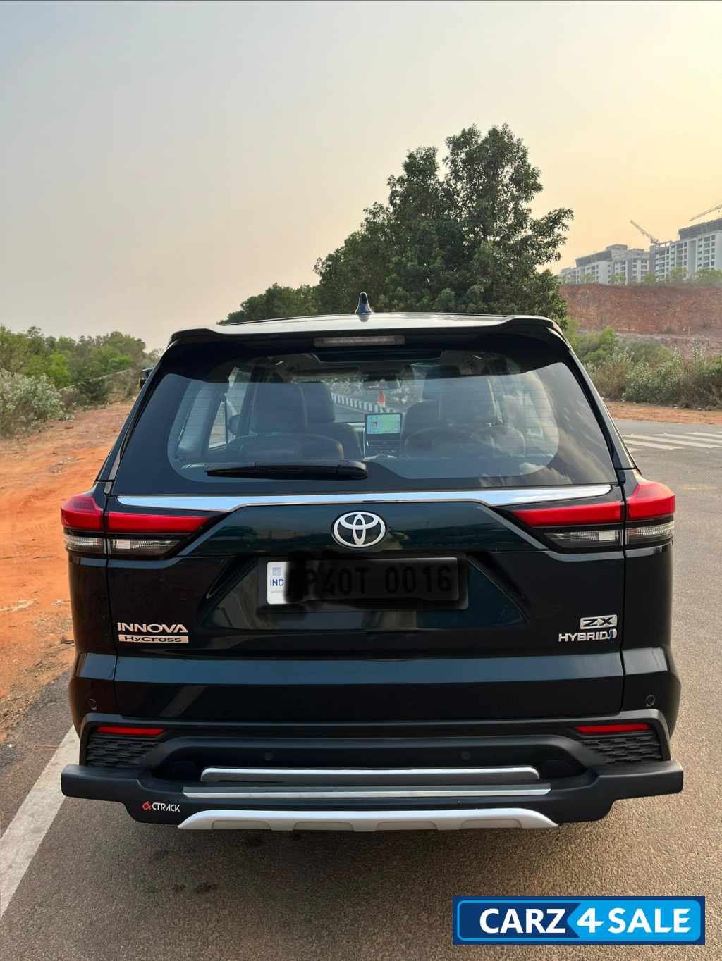 Blackish Ageha Gf Toyota Innova Hycross ZXO