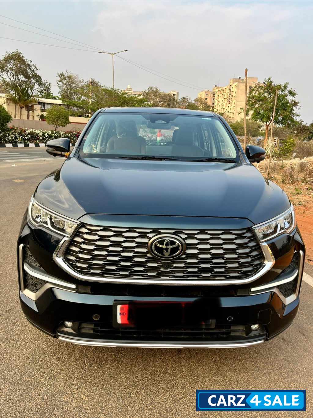 Blackish Ageha Gf Toyota Innova Hycross ZXO