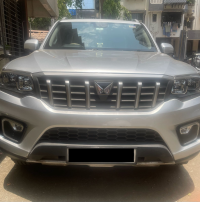 Mahindra Scorpio N, Z6