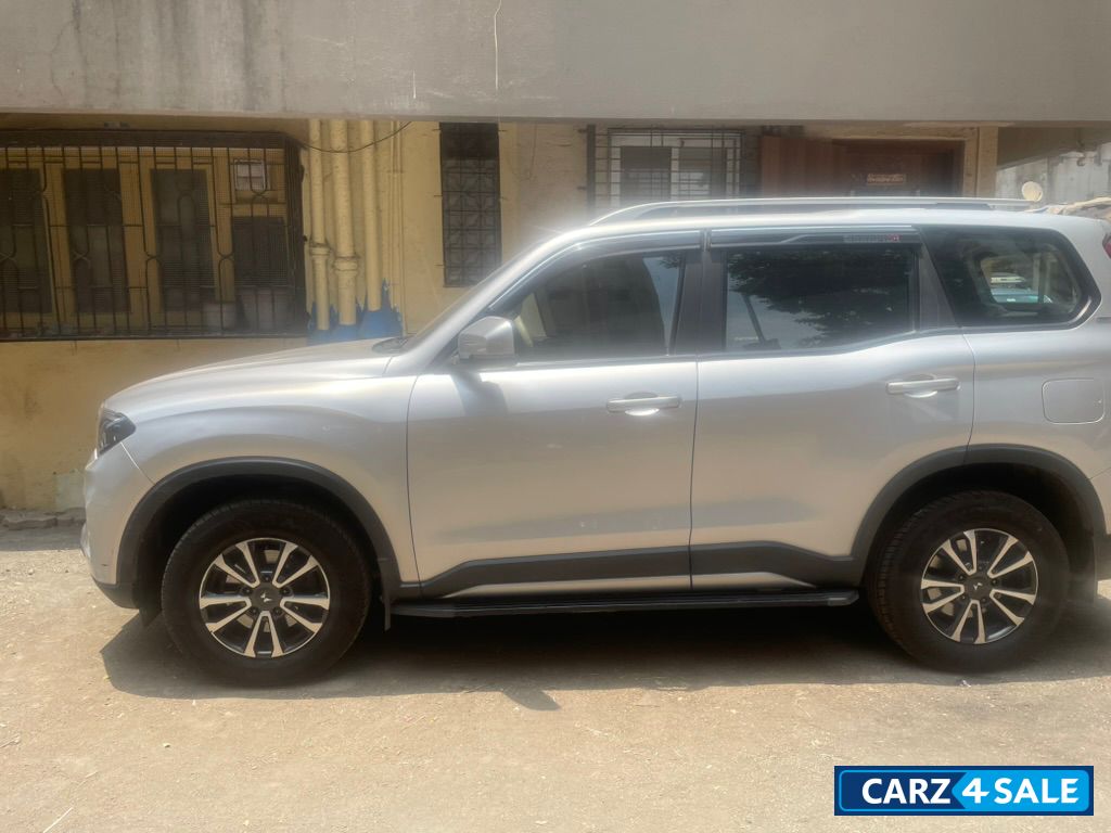 Mahindra Scorpio N, Z6