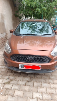 Ford Freestyle Titanium+