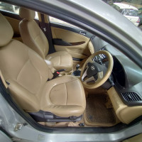 Silver Hyundai Verna 1.6 sx(optional)