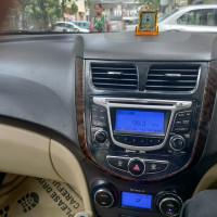 Silver Hyundai Verna 1.6 sx(optional)