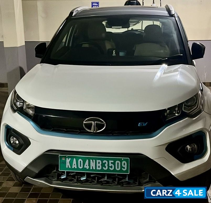 Tata Nexon EV max XZ plus lux edition