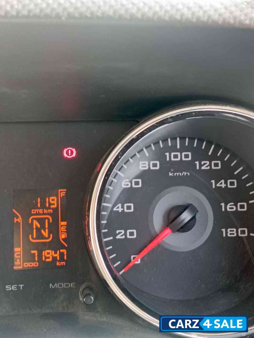 Mahindra XUV300 T8 AMT