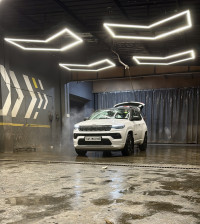 White Jeep Compass S