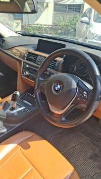 BMW 3-Series 320d Luxury 2012 Model