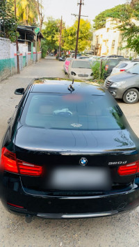 Black BMW 3-Series 320d Luxury
