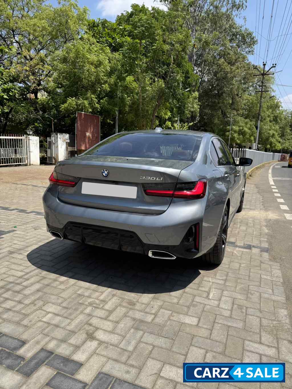 BMW 3-Series 330li m sport pro