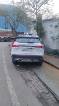 MG Hector Shine  Model